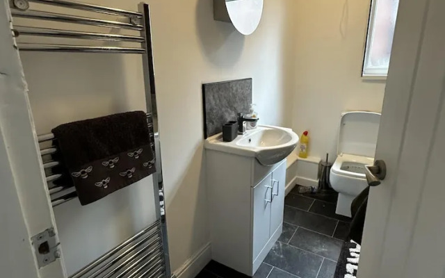 Cosy Manchester House Near Etihad and Coop Live