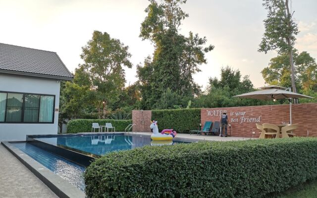 Penny-Farthing Private Pool Villa