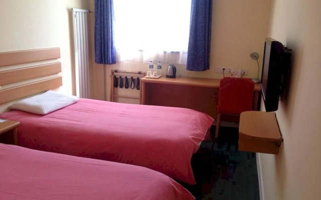 Home Inn Hotel (Tangshan Xinhua East Avenue Mianfang Road)