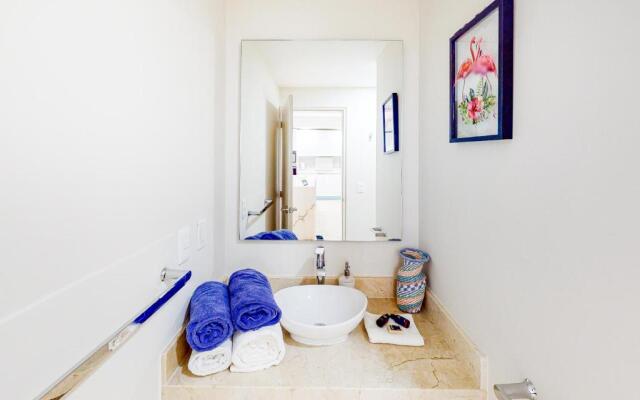 Ship Rudder G104 @ Lagunas