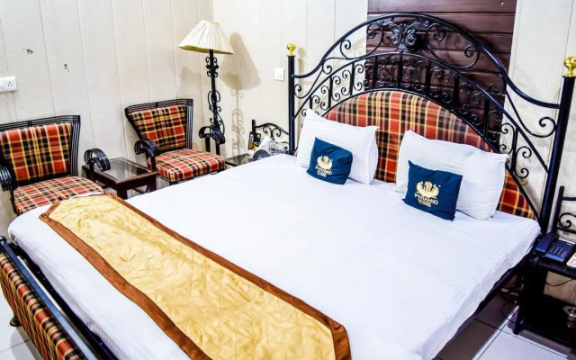 Hotel Puran Palace
