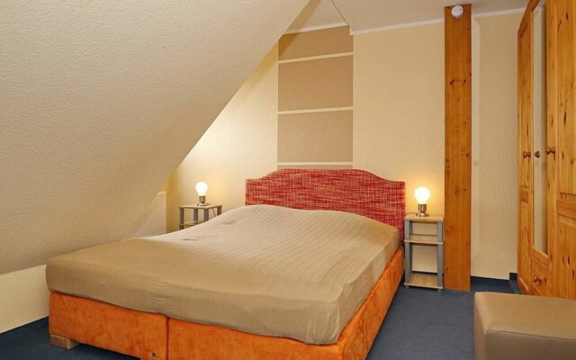 Cozy Apartment in Kühlungsborn near Golf Course