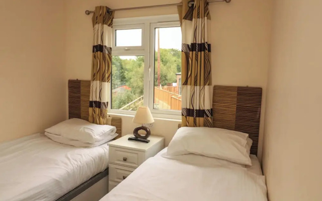 The Brambles 17 - Conkers Lodge