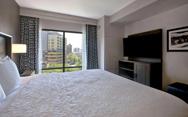 Hampton Inn & Suites San Antonio Riverwalk