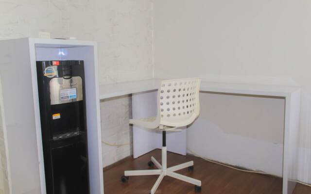 Cozy and Homey Studio Room Apartment at Silkwood Residences