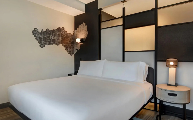 Aloft Secaucus Meadowlands