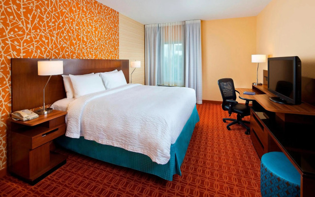 Fairfield Inn & Suites by Marriott Houston Hobby Airport.