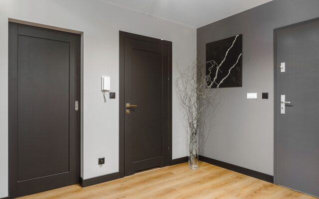 Lumina apart with luxury garden