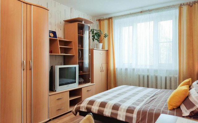 Апартаменты на бульваре Чавайна 18