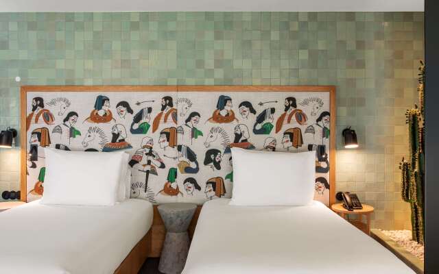 Se Catedral Hotel Porto, Tapestry Collection By Hilton