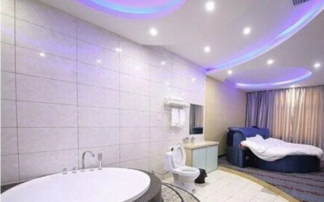 Xinzhilian Ning'ai Love Hotel