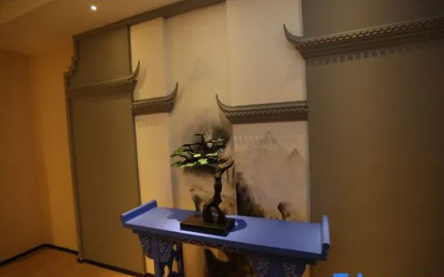 Yiyunyue Serviced Apartment (Shenzhen Longhua)