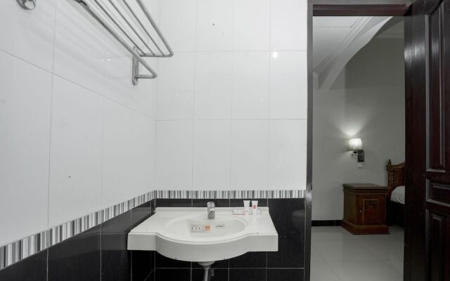 Hotel Kumala by OYO Rooms