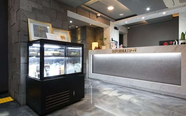 Z Hotel