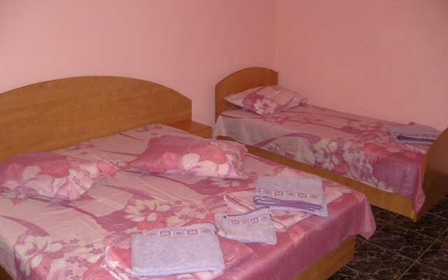 Ini Guest House