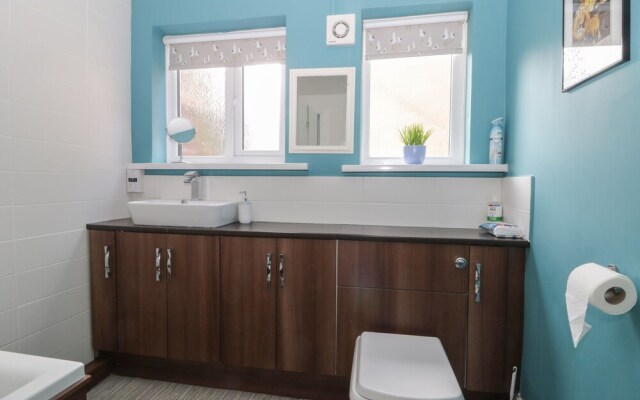 Park View Apartment
