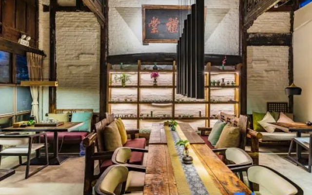 Floral Hotel Zhanlin's House