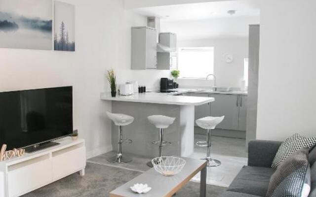 71 East Parade