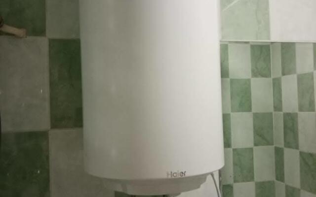 Апартаменты на проспекте Дружбы 33