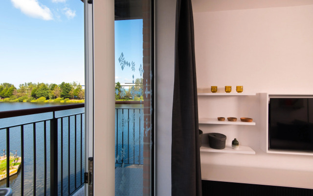 Staybridge Suites Cardiff by IHG