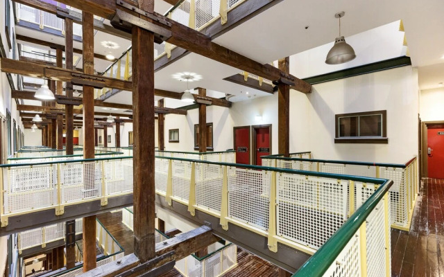 Pyrmont 1 Bedroom furnished - 857 PYR