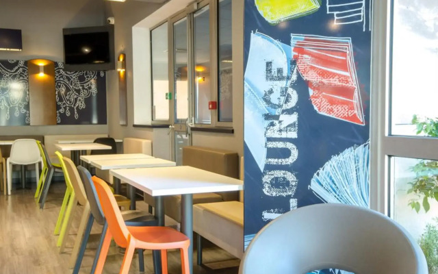 ibis budget Aubagne Les Paluds Agora