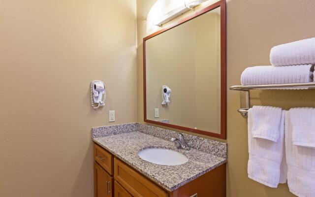 Candlewood Suites Deer Park TX by IHG