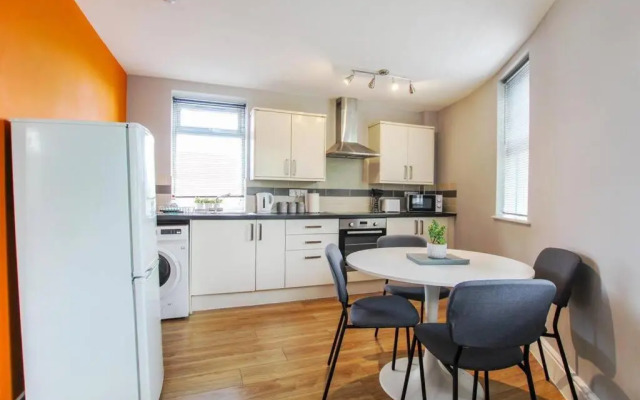 City Centre Modern Apartment