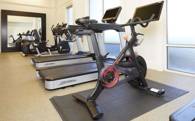 DoubleTree by Hilton Atlanta - Roswell