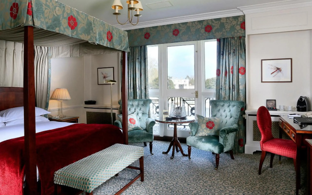 Macdonald Compleat Angler