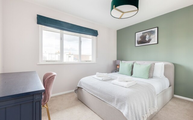 The Liverpool Street Apartments