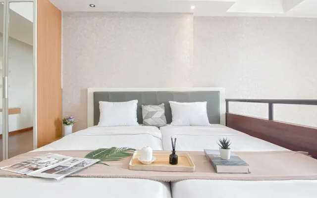 Contemporary Studio Loft Apartment At Park View Condominium