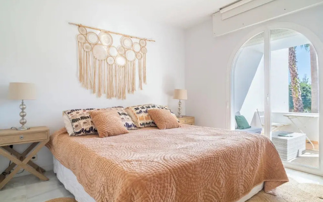 Sanders Beach - Stunning Villa Near Puerto Banus