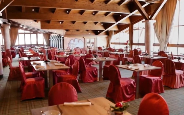 Wellnesshotel ...liebes Rot-Flüh