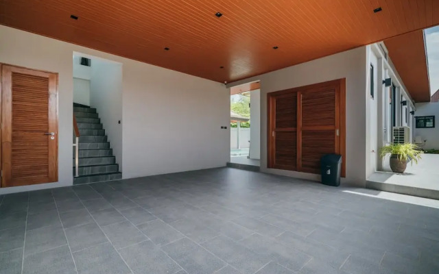 Rawayana Central Park Villas