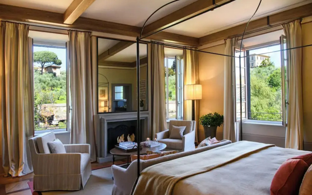 Collegio alla Querce, Auberge Collection