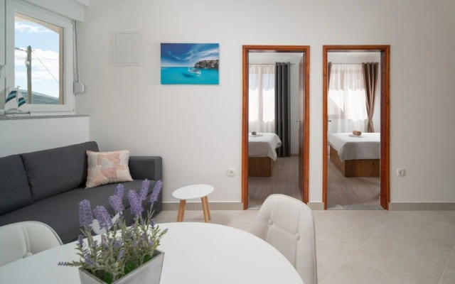 Lux 1 - Heated Pool - A1