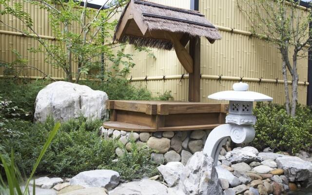 Yuma Hot Spring Hotel