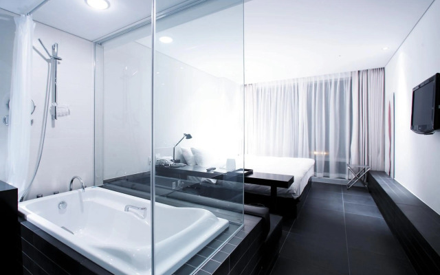 Grand Mercure Ambassador Changwon