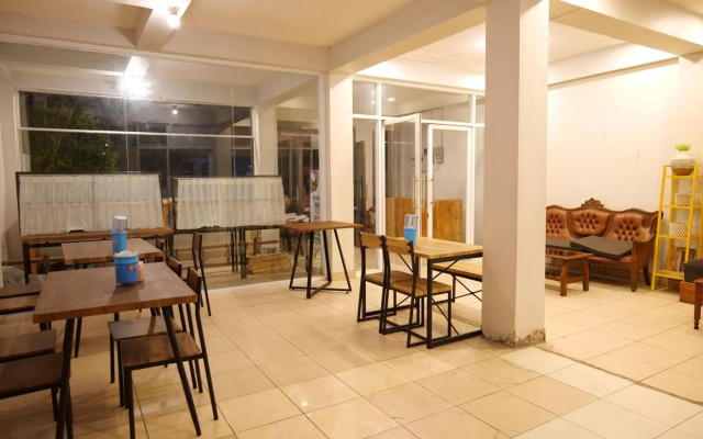 SPOT ON 2857 Hotel Pelangi