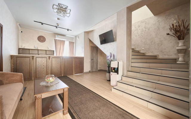 Гостиный Двор