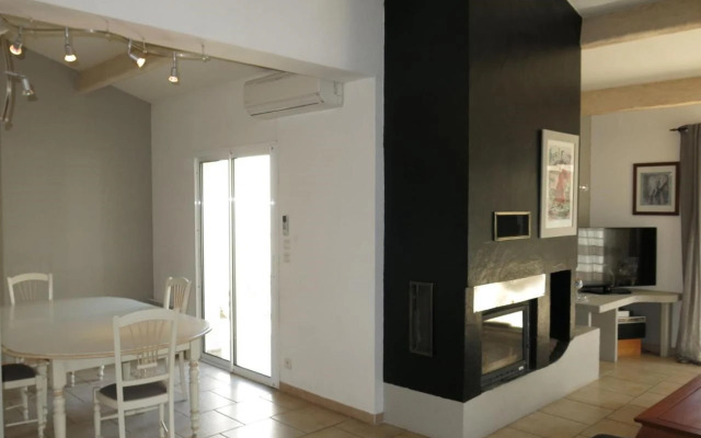 Holiday Home Côté Sud - BZS165