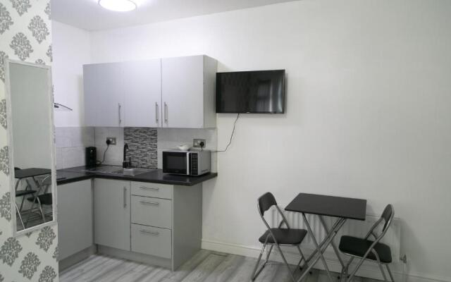 Hill's View Apartments