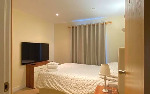 Double Bedroom with PT/B