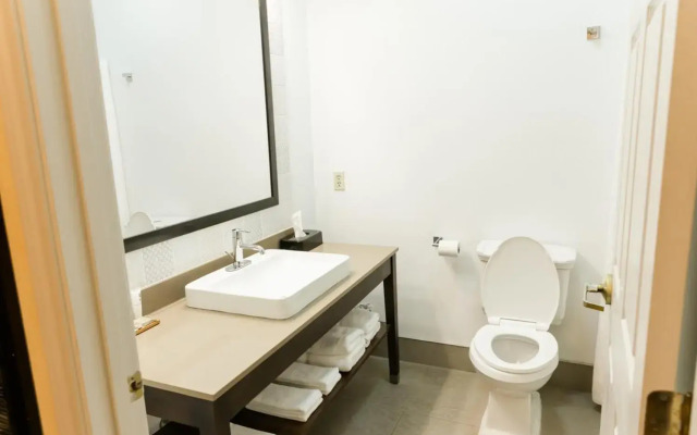 Country Inn & Suites by Radisson, Helen, GA