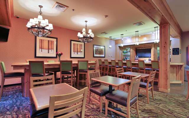 Hawthorn Extended Stay by Wyndham Minot