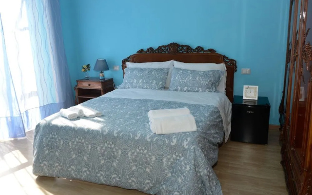 Napoli Royal Suite