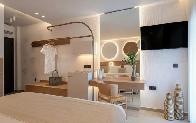 Olenia Suites
