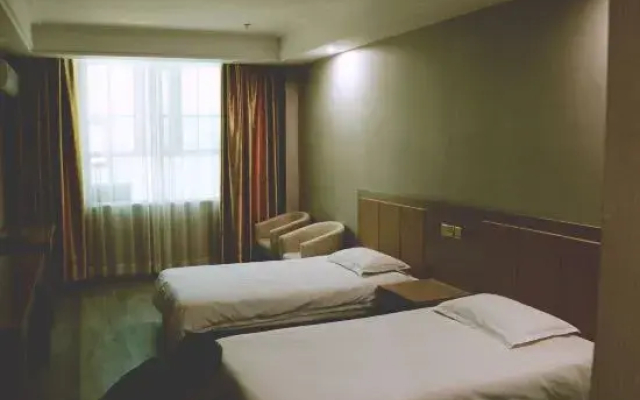 Korla Ruixin Express Hotel