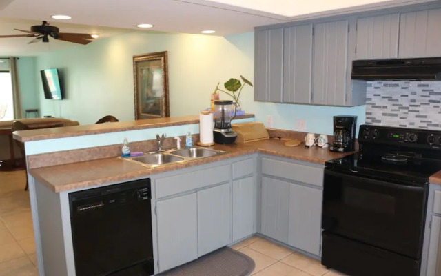 Deep Water Cove by Surfside VR